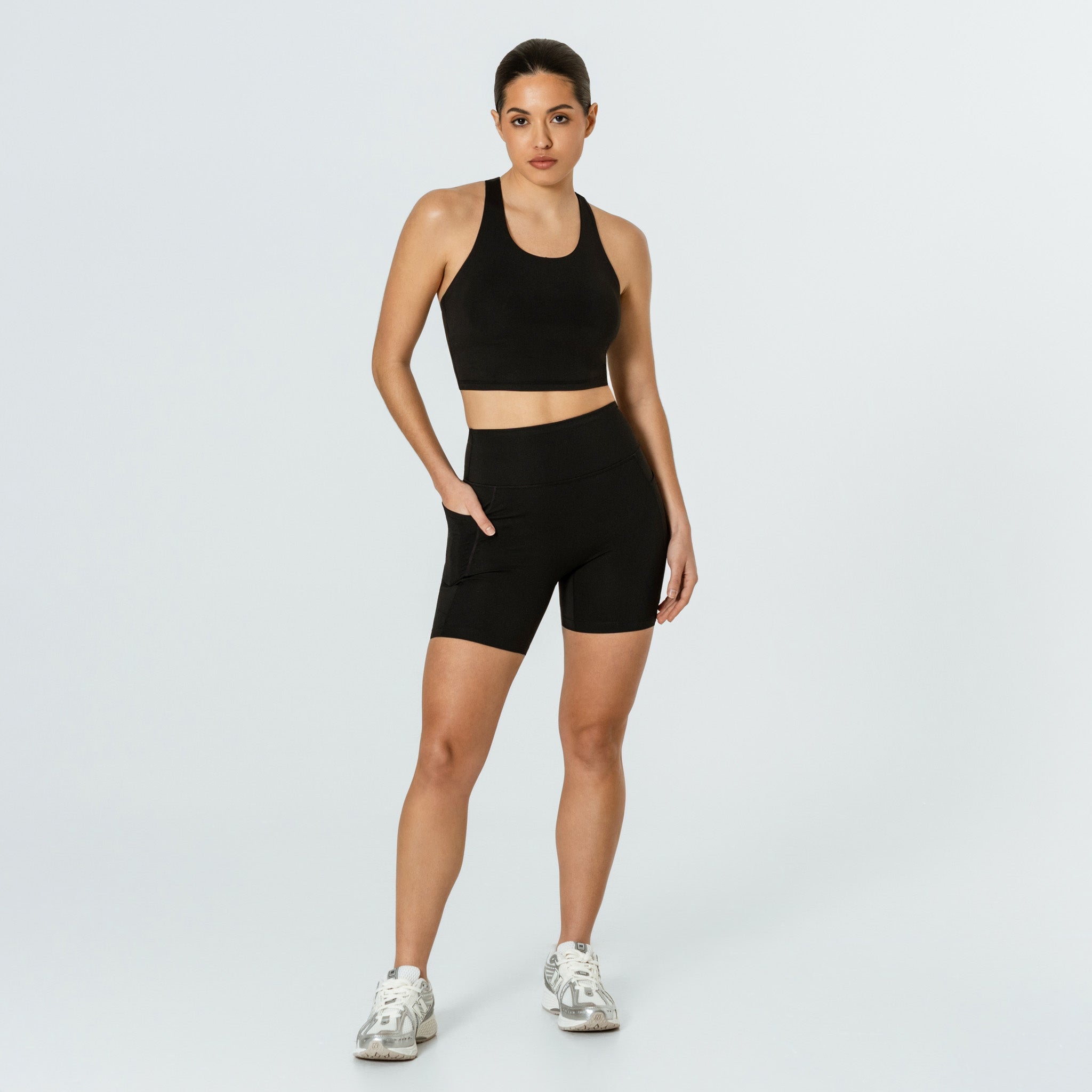 Asana Pocket Short (15cm inseam)