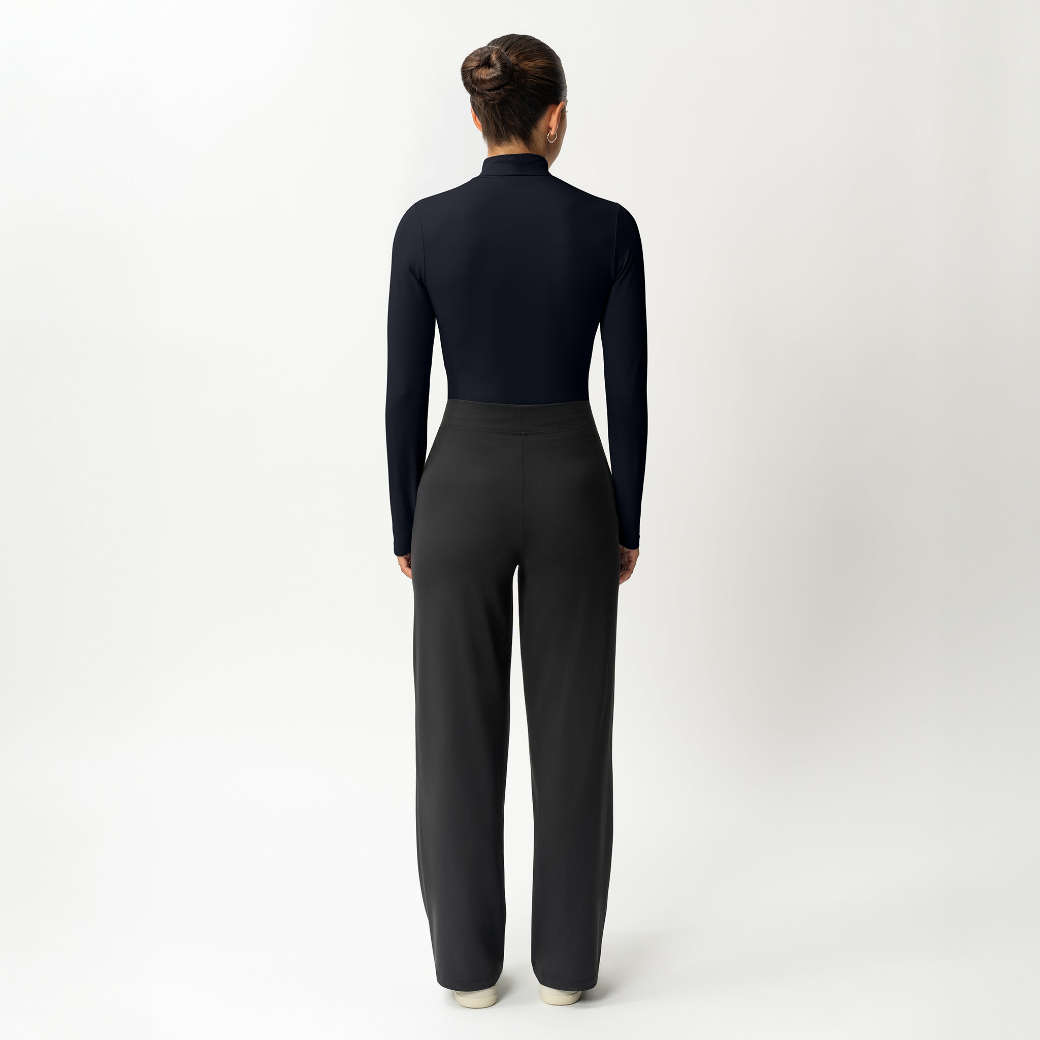 Soft Turtleneck Long-sleeve - Ninepine