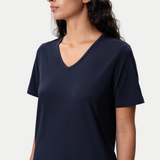 Fitted V-neck Pima T-shirt