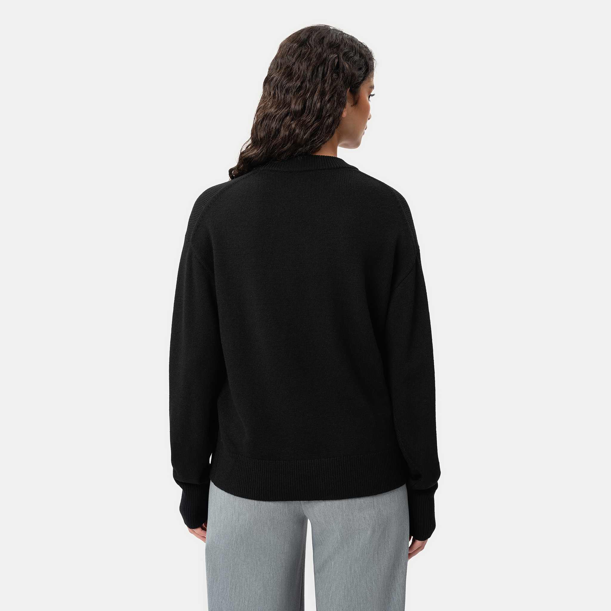 Lambswool Crewneck Sweater - Black - Ninepine