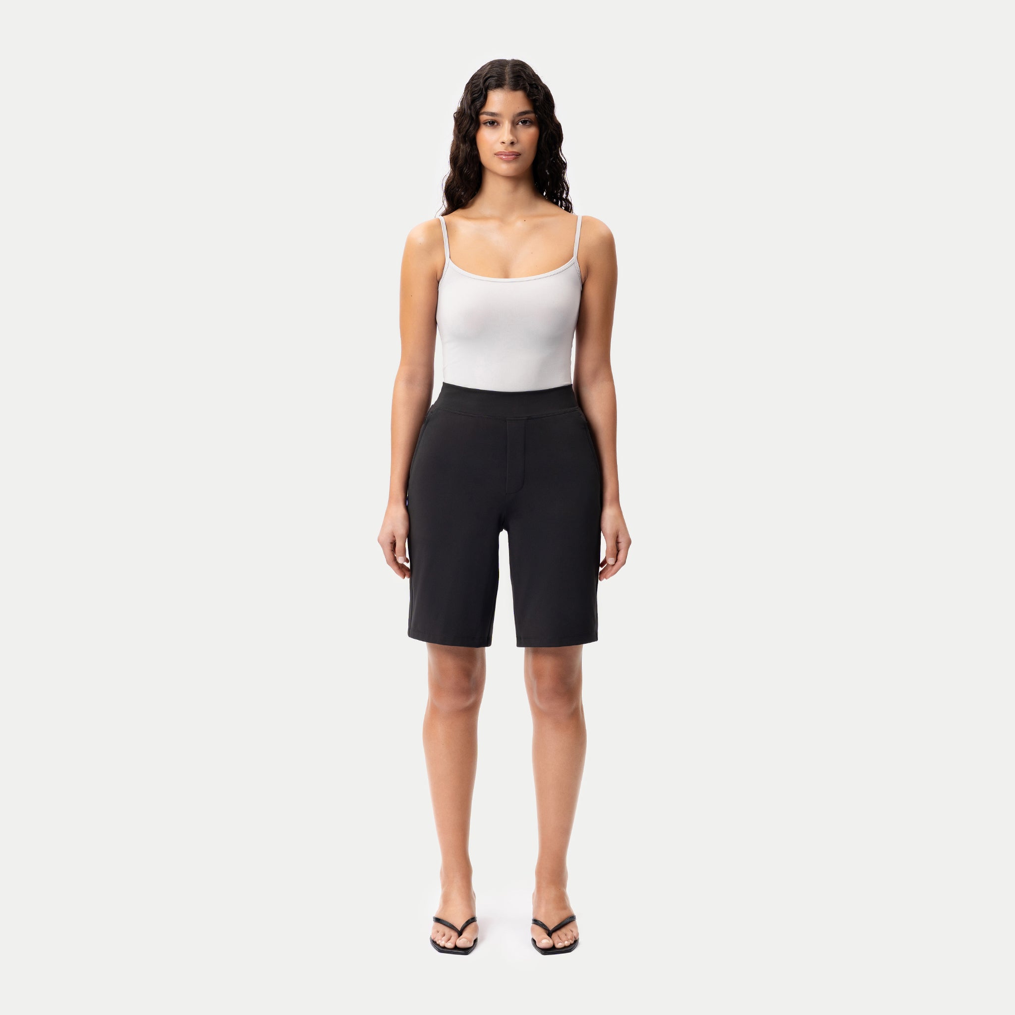 Asana Shorts - Ninepine