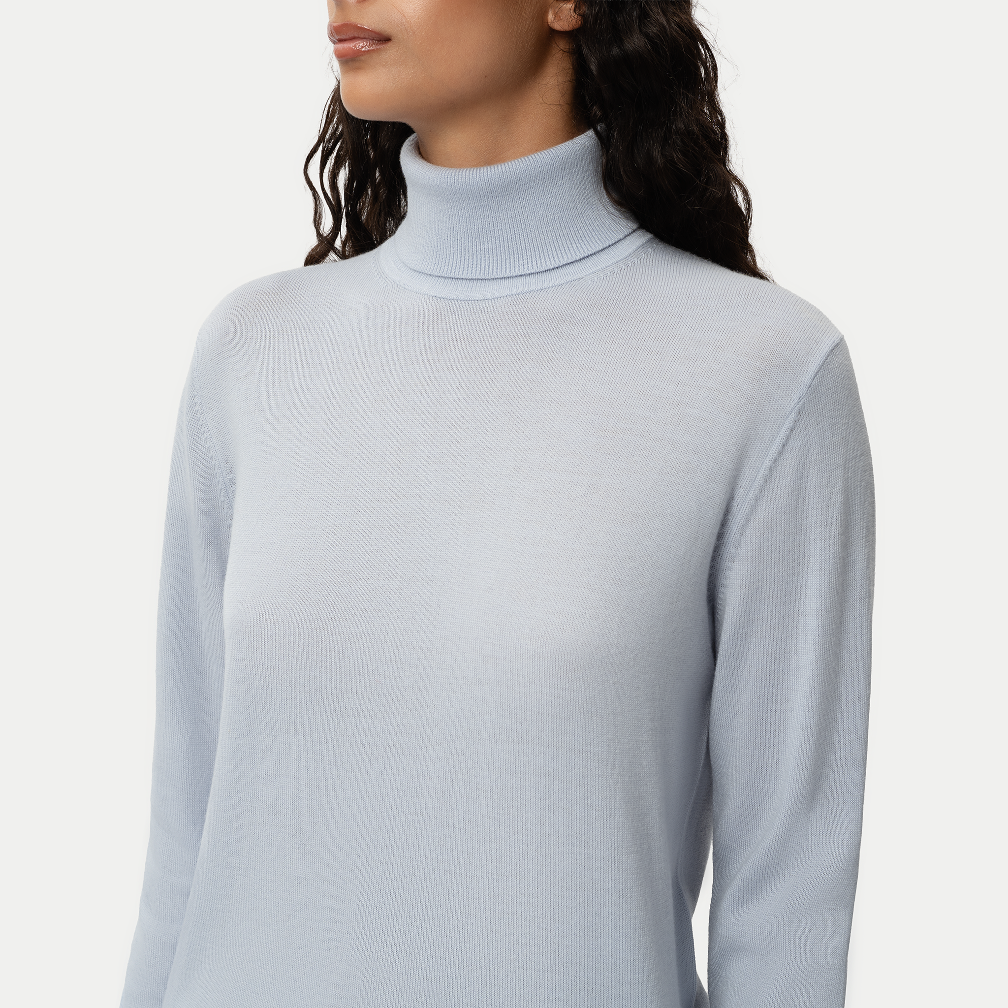 Merino Wool Relaxed Turtleneck - Ninepine