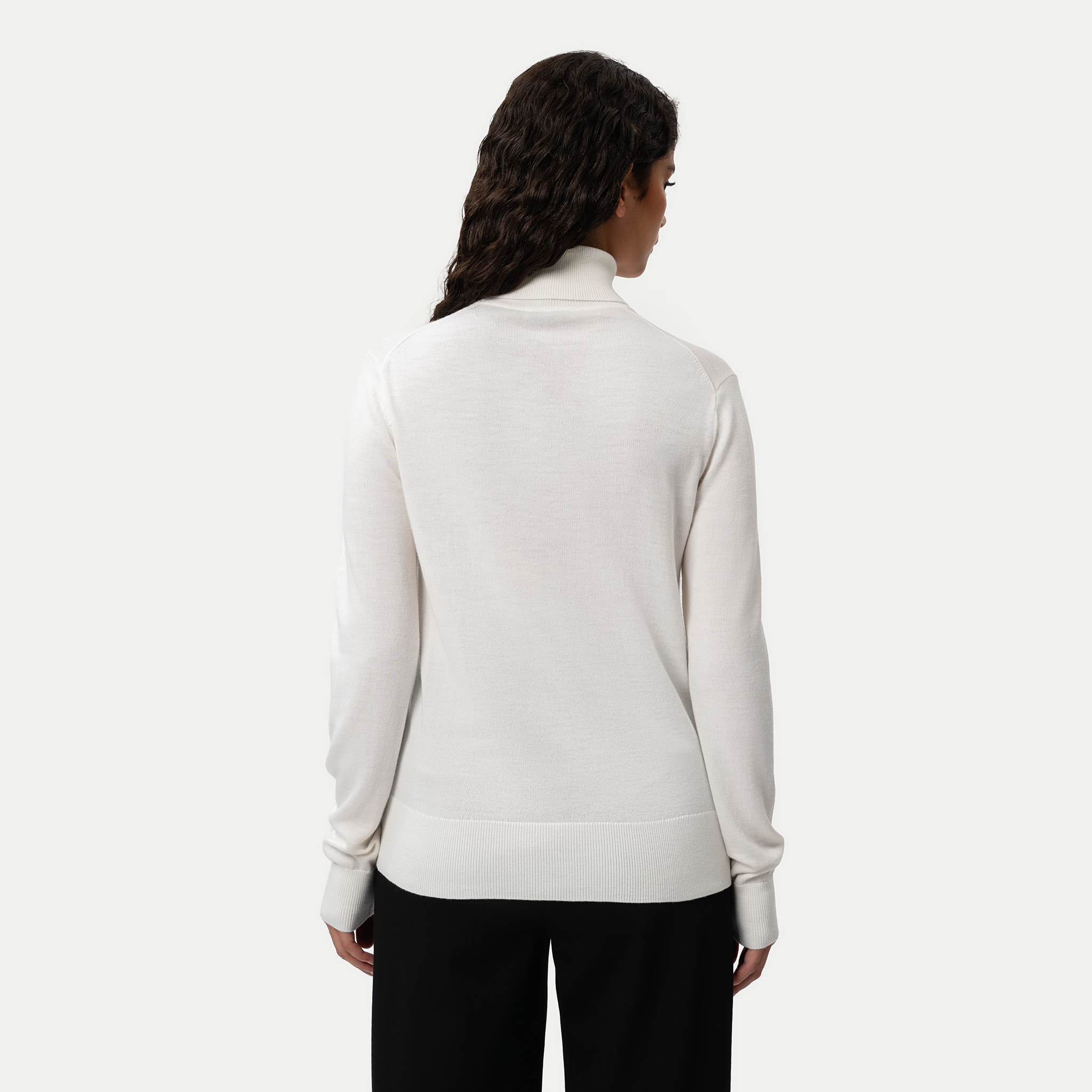 Merino Wool Relaxed Turtleneck - Ninepine
